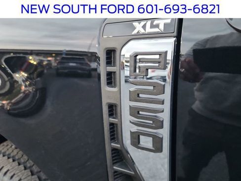 New 2026 Ford F250 XLT w/ FX4 Off-Road Package image 40