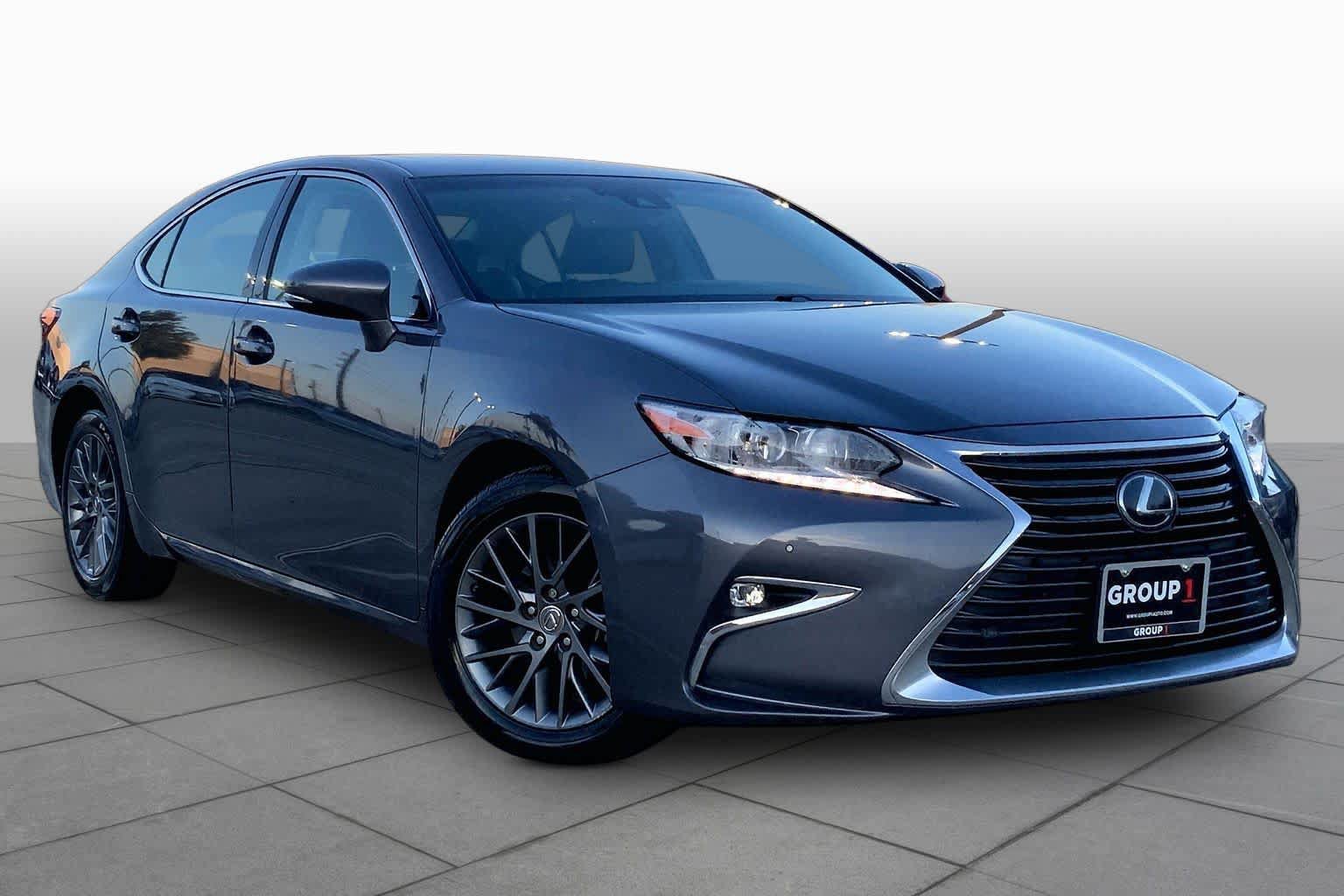 Used 2018 Lexus ES 350 w/ Premier Package FWD image 3