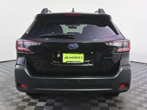 Used 2025 Subaru Outback Onyx Edition AWD/4WD image 5