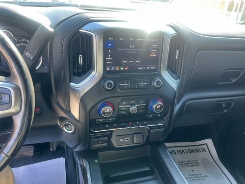Used 2019 Chevrolet Silverado 1500 LT Trail Boss image 18