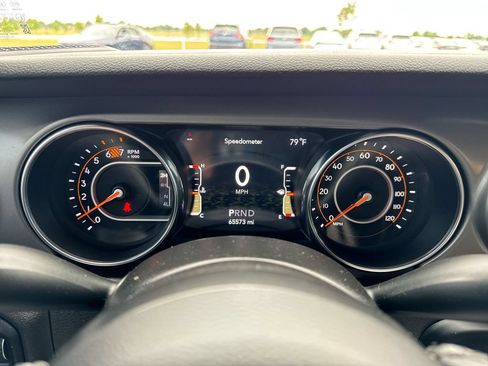 Used 2021 Jeep Wrangler Unlimited Sport AWD/4WD image 15