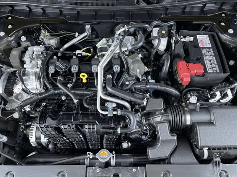 Used 2025 Nissan Altima 2.5 SR AWD/4WD image 27