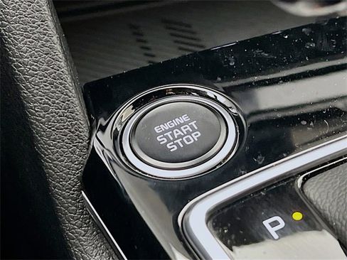 Used 2024 Kia Sportage X-Line w/ X-Line Premium Package image 16