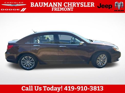 Used 2012 Chrysler 200 Limited FWD image 7