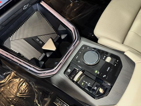 Certified 2025 BMW X3 xDrive30i w/ Premium Package image 28