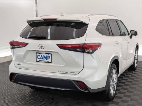 Used 2021 Toyota Highlander Limited image 6