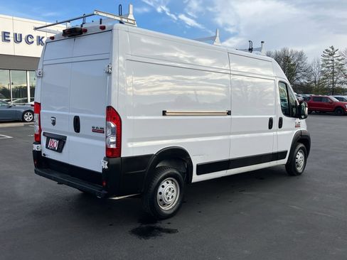 Used 2020 RAM ProMaster 2500 w/ Interior Convenience Group image 7