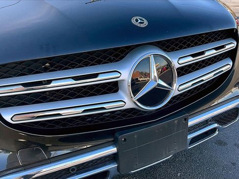 Used 2021 Mercedes-Benz GLC 300 4MATIC image 28