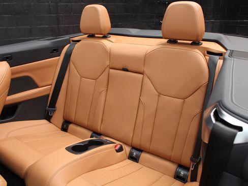Used 2024 BMW M440i Convertible w/ Premium Package RWD image 49