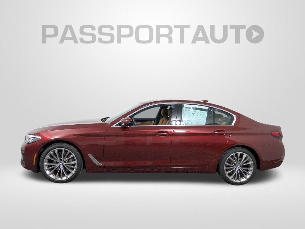 Certified 2023 BMW 530i xDrive w/ Premium Package AWD/4WD image 2