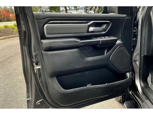 Used 2022 RAM 1500 Big Horn AWD/4WD image 22