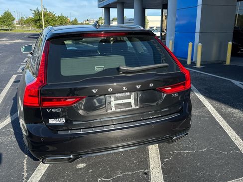 Used 2019 Volvo V90 T5 R-Design w/ Advanced Package FWD image 6