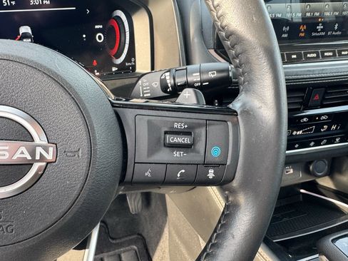 Used 2023 Nissan Rogue Platinum w/ Platinum Premium Package image 25