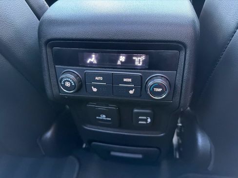 Used 2019 GMC Acadia Denali w/ Technology Package AWD/4WD image 14