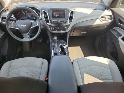 Used 2020 Chevrolet Equinox LT AWD/4WD image 12
