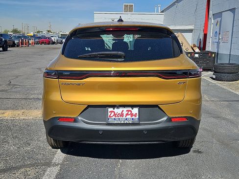 New 2025 Dodge Hornet GT image 3
