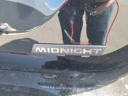 New 2025 Nissan Sentra SR w/ SR Premium Package image 8