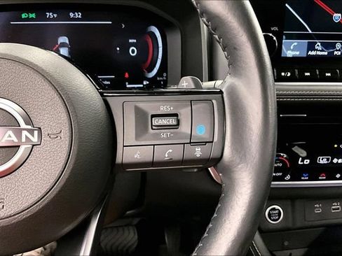 Used 2023 Nissan Rogue Platinum w/ Platinum Premium Package FWD image 28