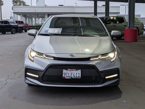 Used 2022 Toyota Corolla SE w/ Carpet Mat Package (TMS) image 2