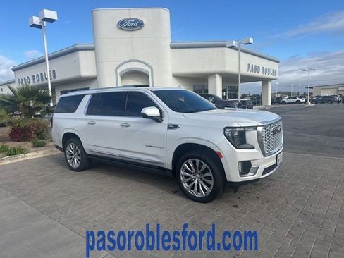 Used 2024 GMC Yukon XL Denali w/ Advanced Technology Package image 1