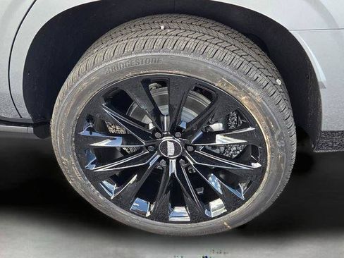 New 2026 Cadillac Escalade Platinum Sport w/ LPO, ONYX Package AWD/4WD image 12