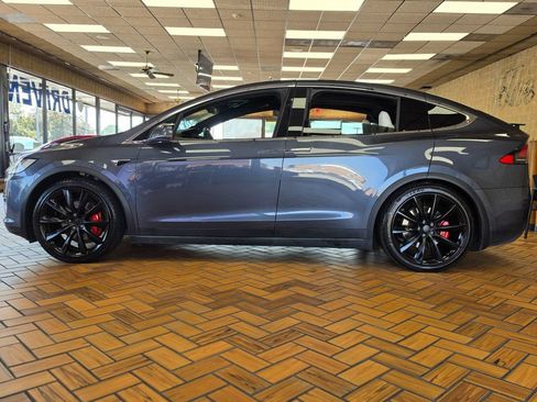 Used 2021 Tesla Model X Performance AWD/4WD image 5