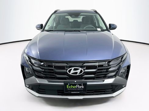 Used 2025 Hyundai Tucson SEL FWD image 2