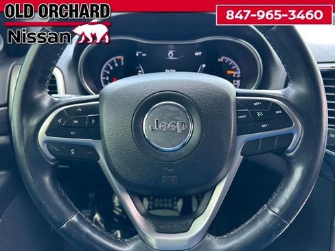Used 2019 Jeep Grand Cherokee Altitude AWD/4WD image 20