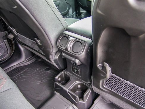 New 2026 Jeep Wrangler Unlimited Rubicon w/ Safety Group image 23