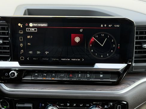 New 2026 GMC Sierra 1500 SLT w/ SLT Premium Plus Package image 38