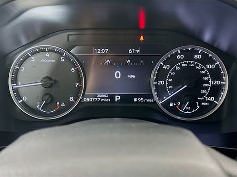 Used 2024 Mitsubishi Outlander SE image 19