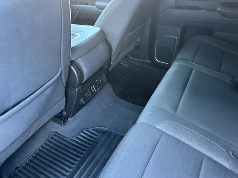 Used 2022 GMC Sierra 1500 Elevation image 15