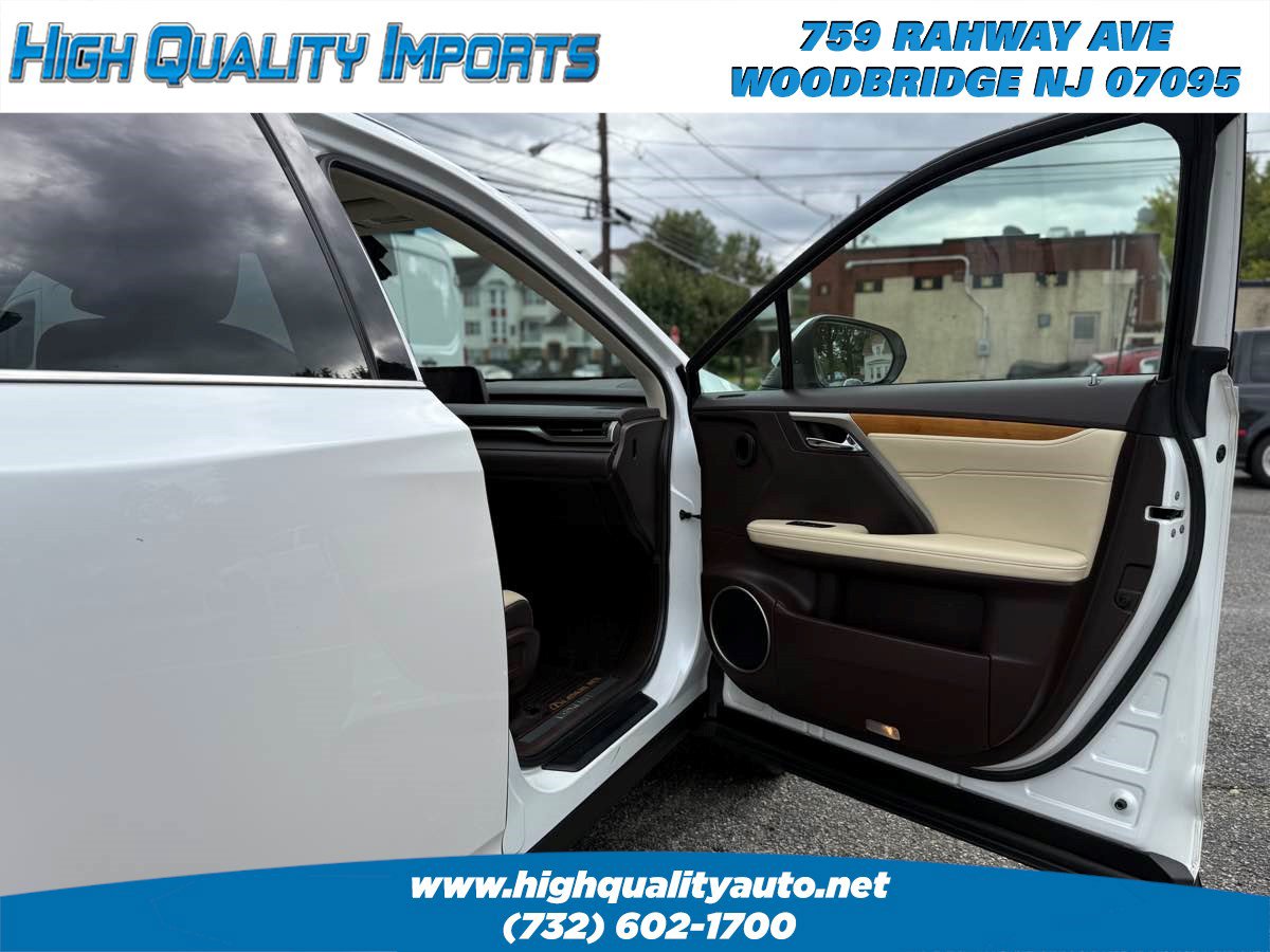 Used 2019 Lexus RX 450h AWD w/ Navigation Package image 23