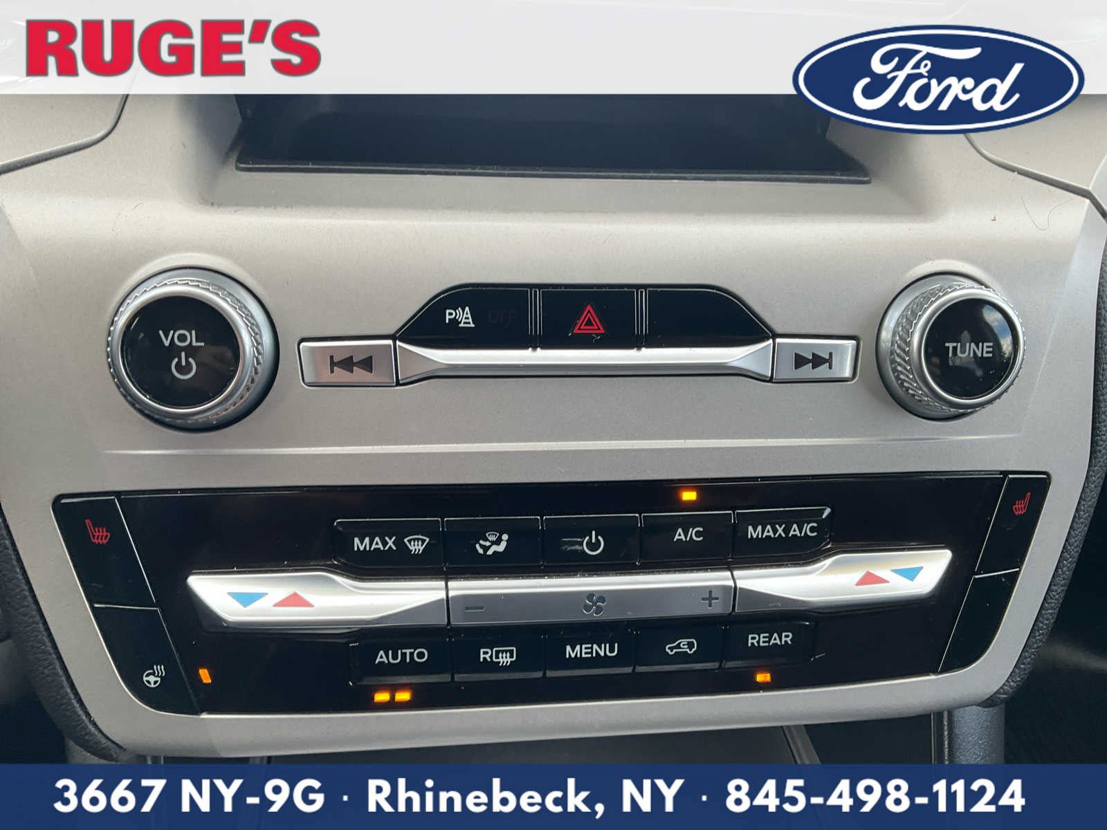 Certified 2024 Ford Explorer XLT w/ Equipment Group 202A AWD/4WD image 21