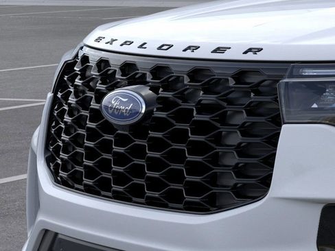 New 2026 Ford Explorer ST-Line image 40