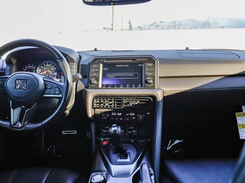 Used 2024 Nissan GT-R Premium w/ Premium Interior Package image 12