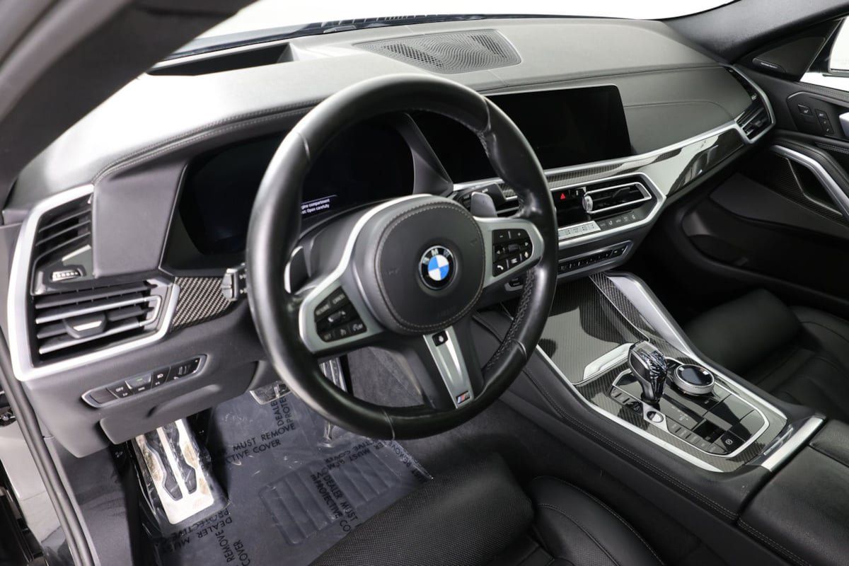 Used 2022 BMW X6 M50i w/ Executive Package AWD/4WD image 22