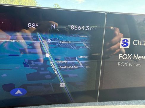 Used 2026 Lincoln Navigator Reserve AWD/4WD image 13