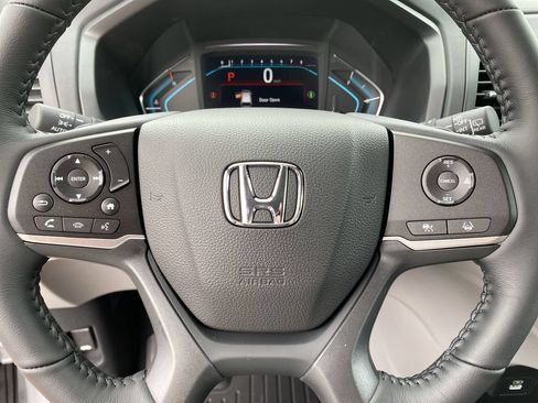 Used 2021 Honda Odyssey EX-L image 32