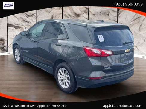 Used 2019 Chevrolet Equinox LS w/ LS Convenience Package image 4
