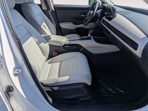 New 2026 Honda HR-V LX image 28