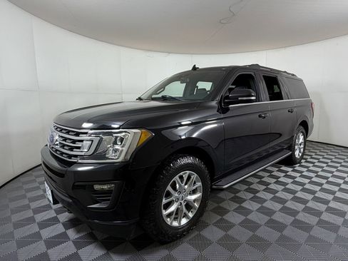 Used 2021 Ford Expedition Max XLT AWD/4WD image 2