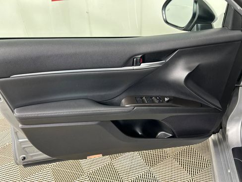 Used 2024 Toyota Camry XSE image 10