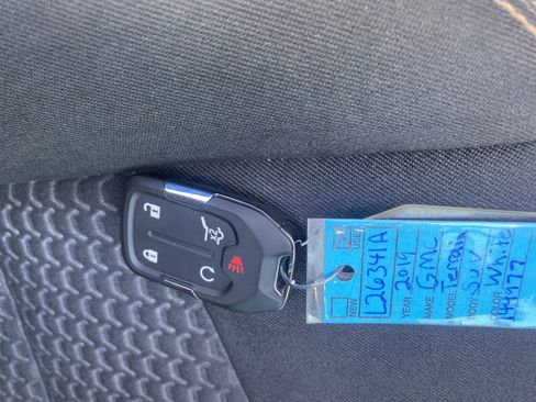 Used 2019 GMC Terrain SLE w/ Driver Convenience Package FWD image 19