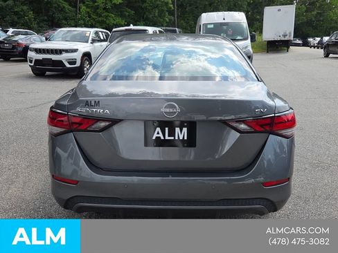 Used 2024 Nissan Sentra SV FWD image 11