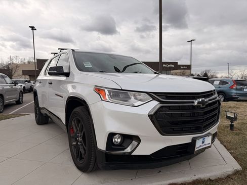 Used 2020 Chevrolet Traverse Premier w/ Redline Edition image 11