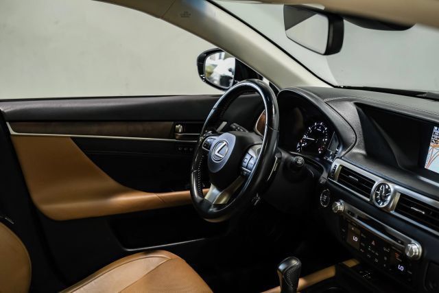 Used 2016 Lexus GS 350 AWD w/ Premium Package image 17