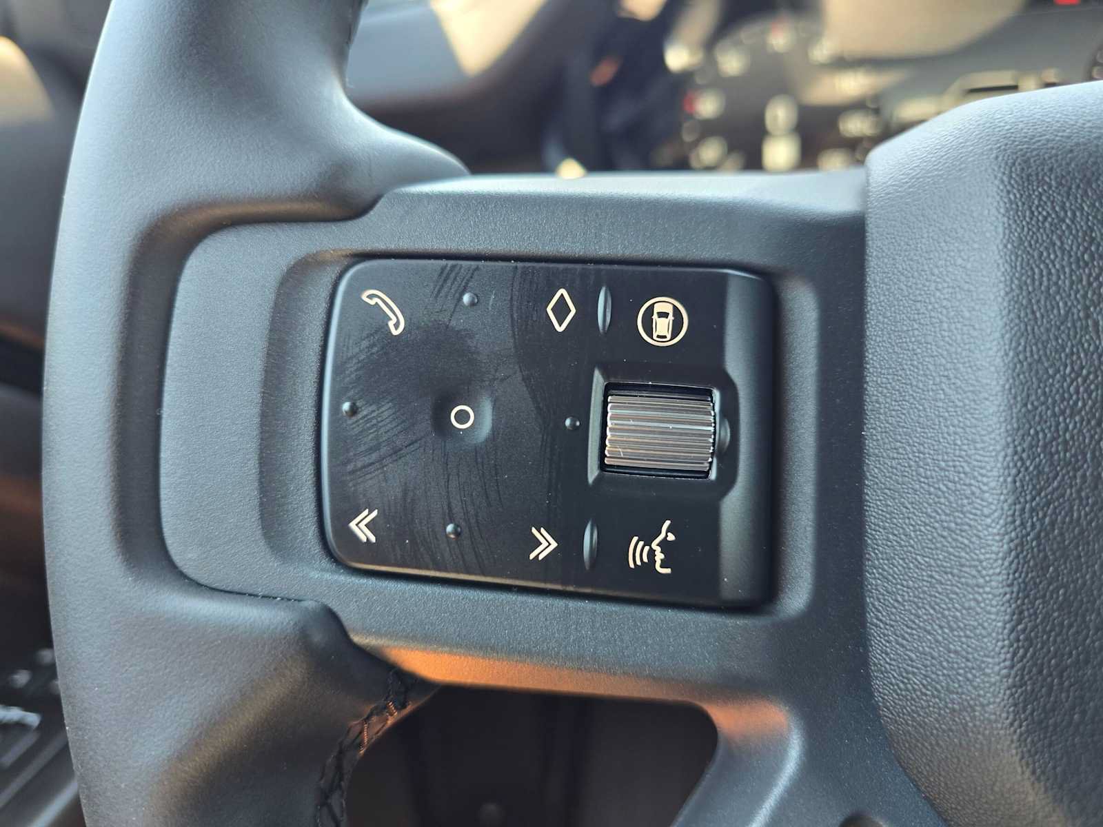 New 2026 Land Rover Defender 110 S AWD/4WD image 34