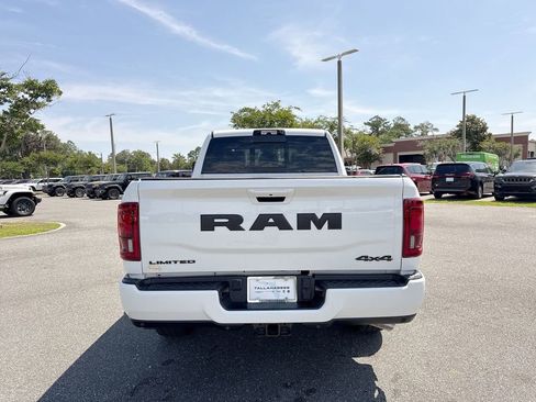 New 2026 RAM 2500 Limited AWD/4WD image 4