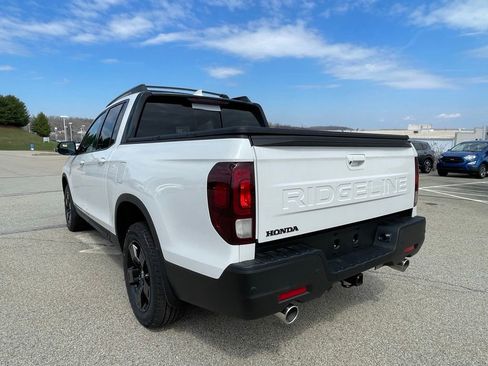 New 2026 Honda Ridgeline Black Edition image 5